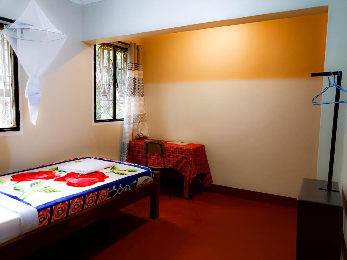Shamba Hostel Usa River Extérieur photo